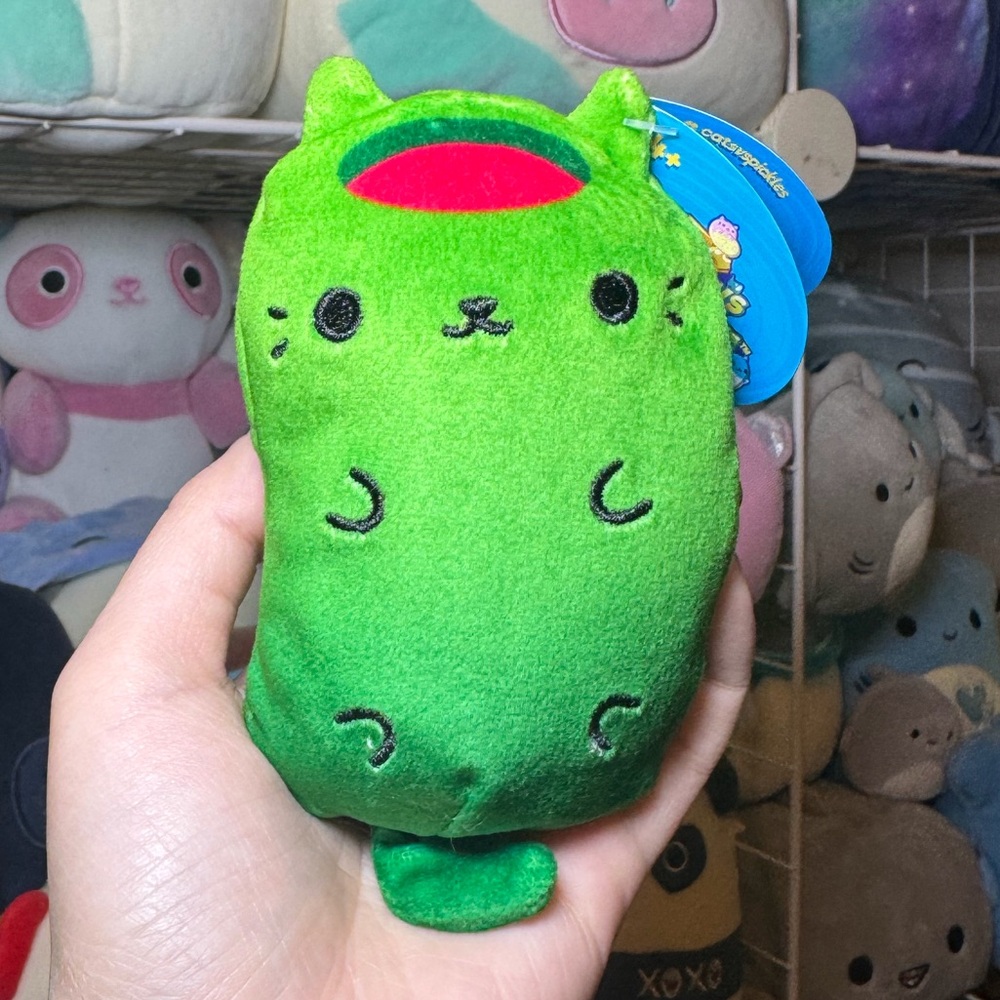 Cats vs Pickles CVP by Cepia ‘Tini’ Bean 4” Stuffed Plush